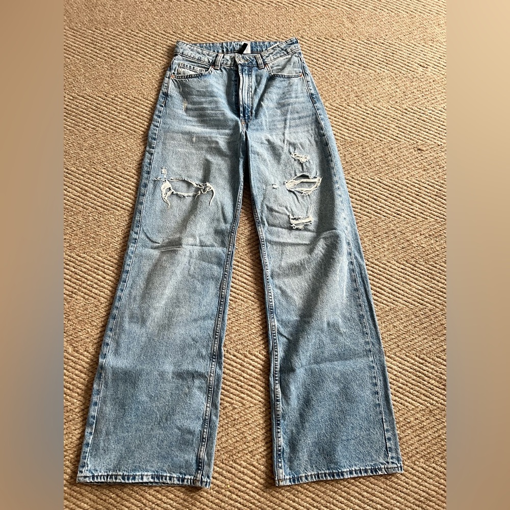 Urban outfitters distressed jeans